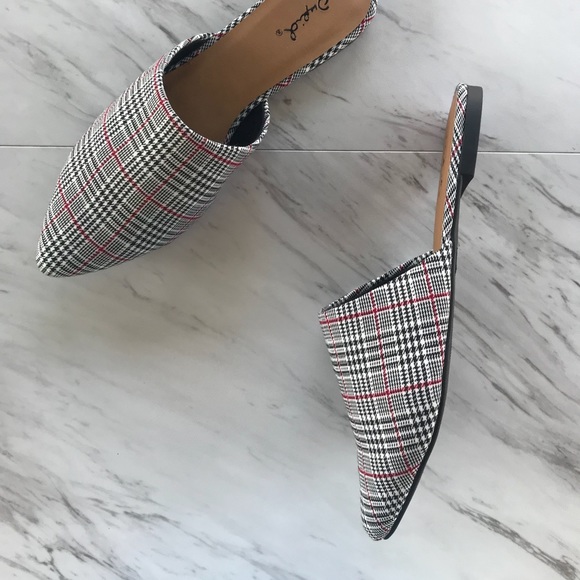 🆕Plaid Mule Flats - Picture 4 of 5